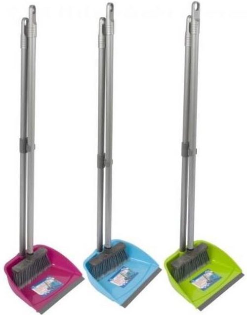 Stoffer en blik met steel